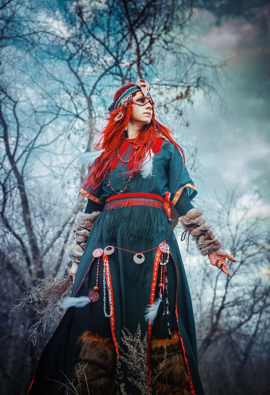 Girls in Slavic costumes underwear in Managua