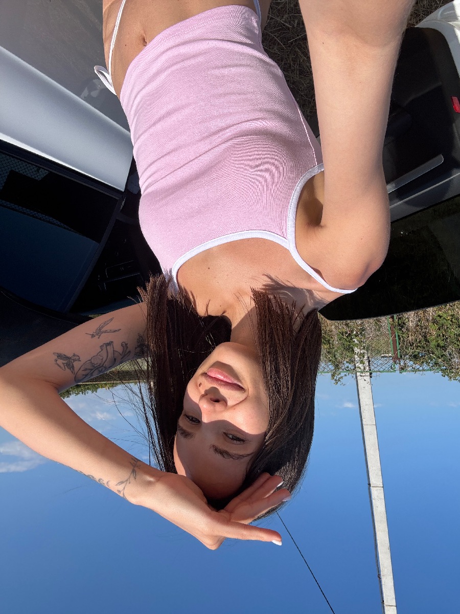 Sexy model Tina in Managua